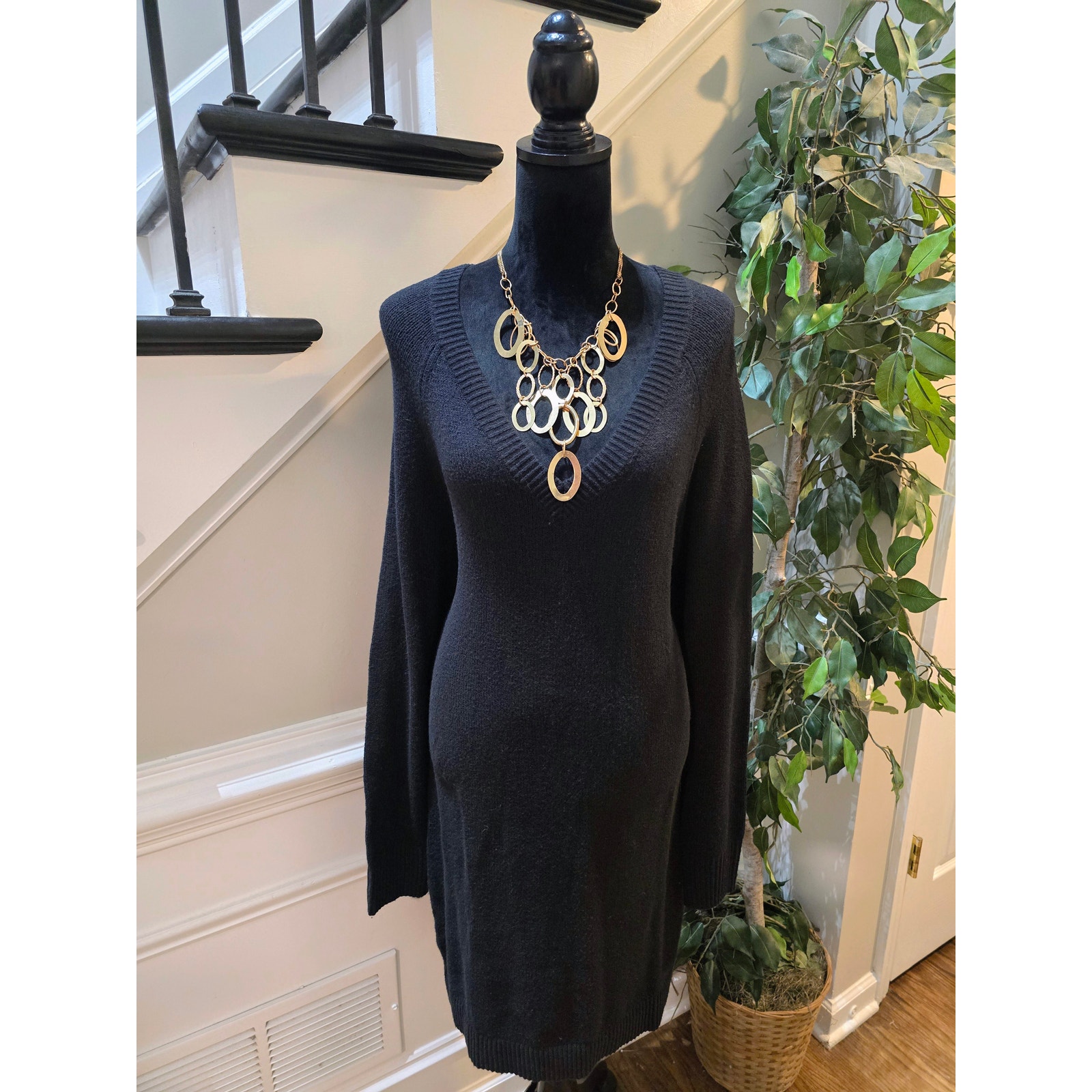 Old Navy Sweater Dress M Black Cotton Rib Knit Deep V-Neck Casual Raglan Sleeve